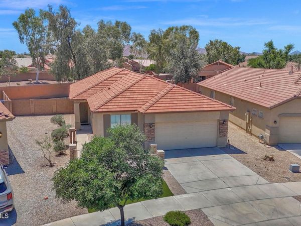 21067 E DESERT HILLS Circle, Queen Creek, AZ 85142