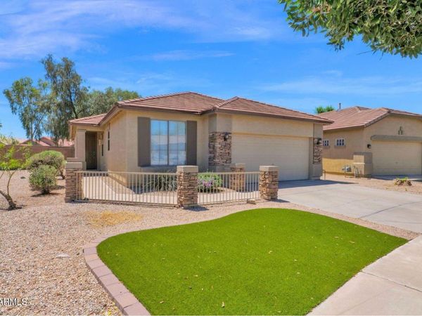 21067 E DESERT HILLS Circle, Queen Creek, AZ 85142