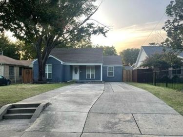2515 Roanoke Avenue, Dallas, TX 75235
