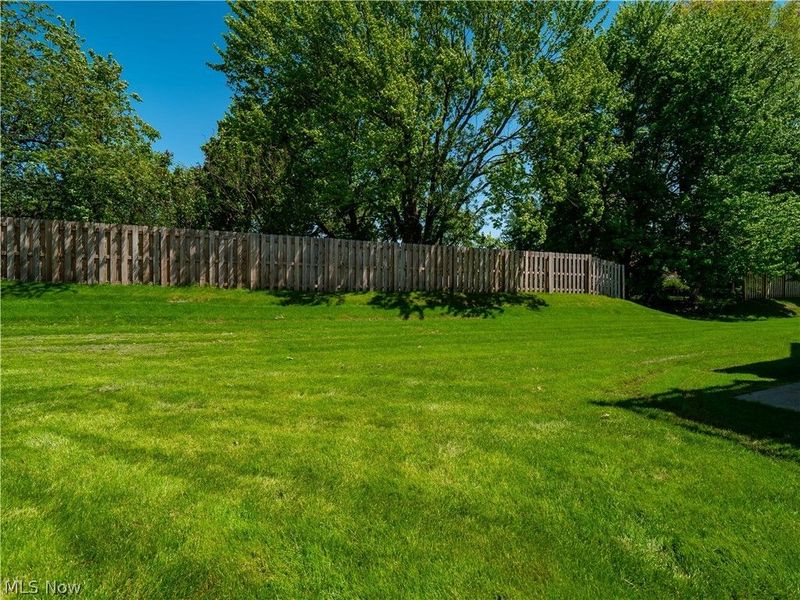 54 Vista Circle, North Olmsted, OH 44070 Photo 32