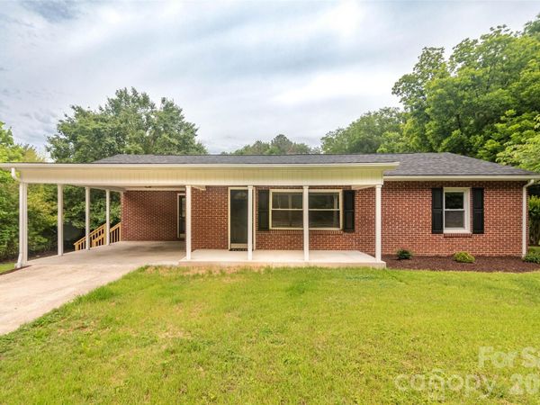 156 Doggett Grove Road, Forest City, NC 28043