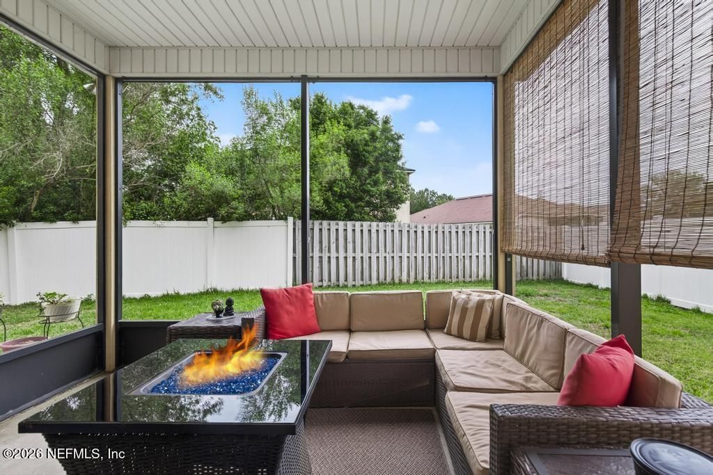 1027 Mayfair Creek Court, Jacksonville, FL 32218 Photo