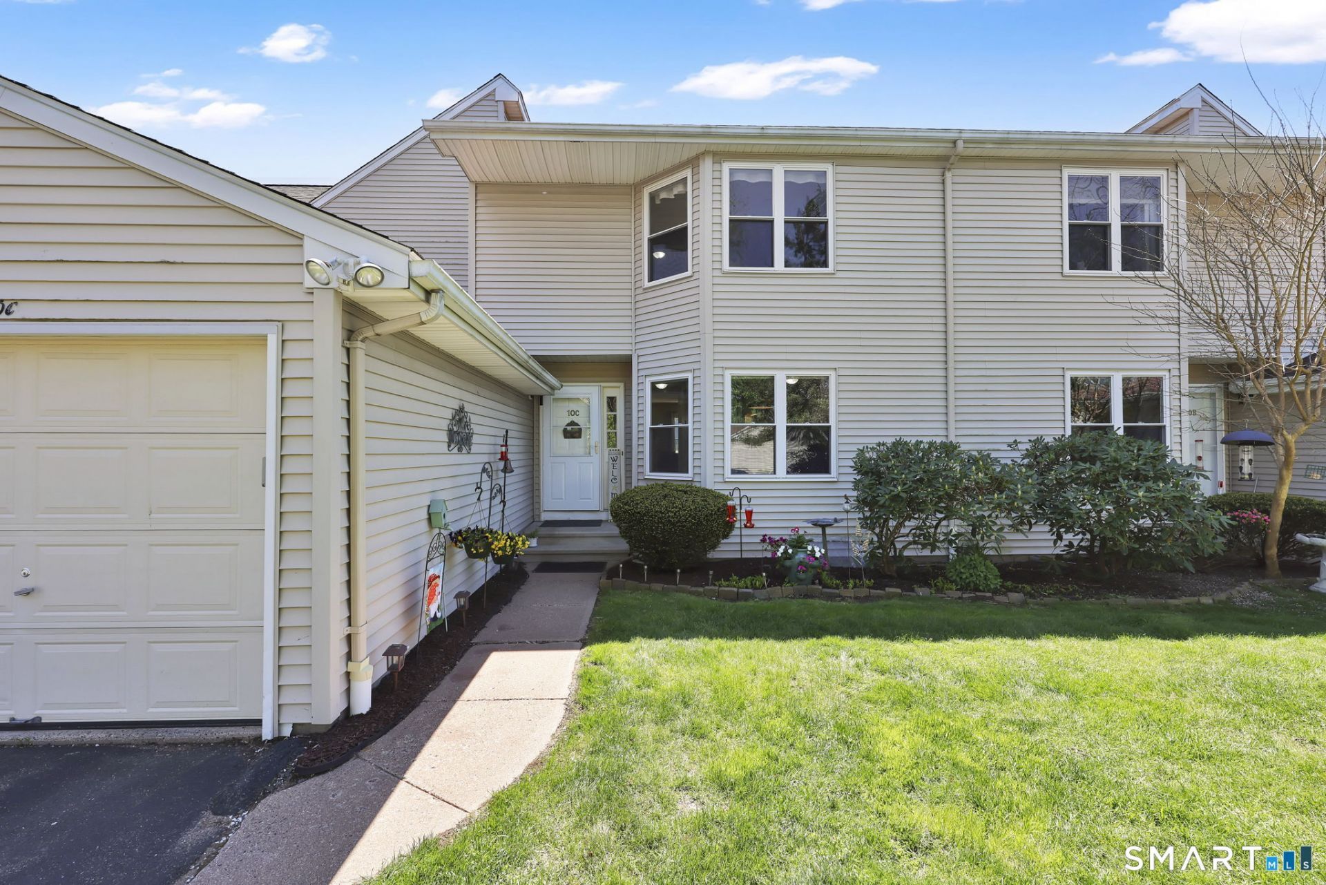 10 Thistle, Unit C, East Windsor, CT 06016 Main Photo