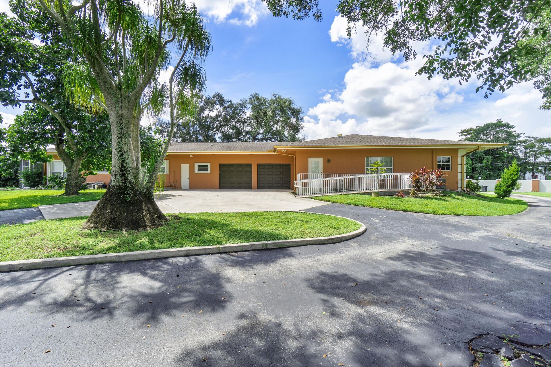 7600 NW 82nd Terrace, Parkland, FL 33067 Photo