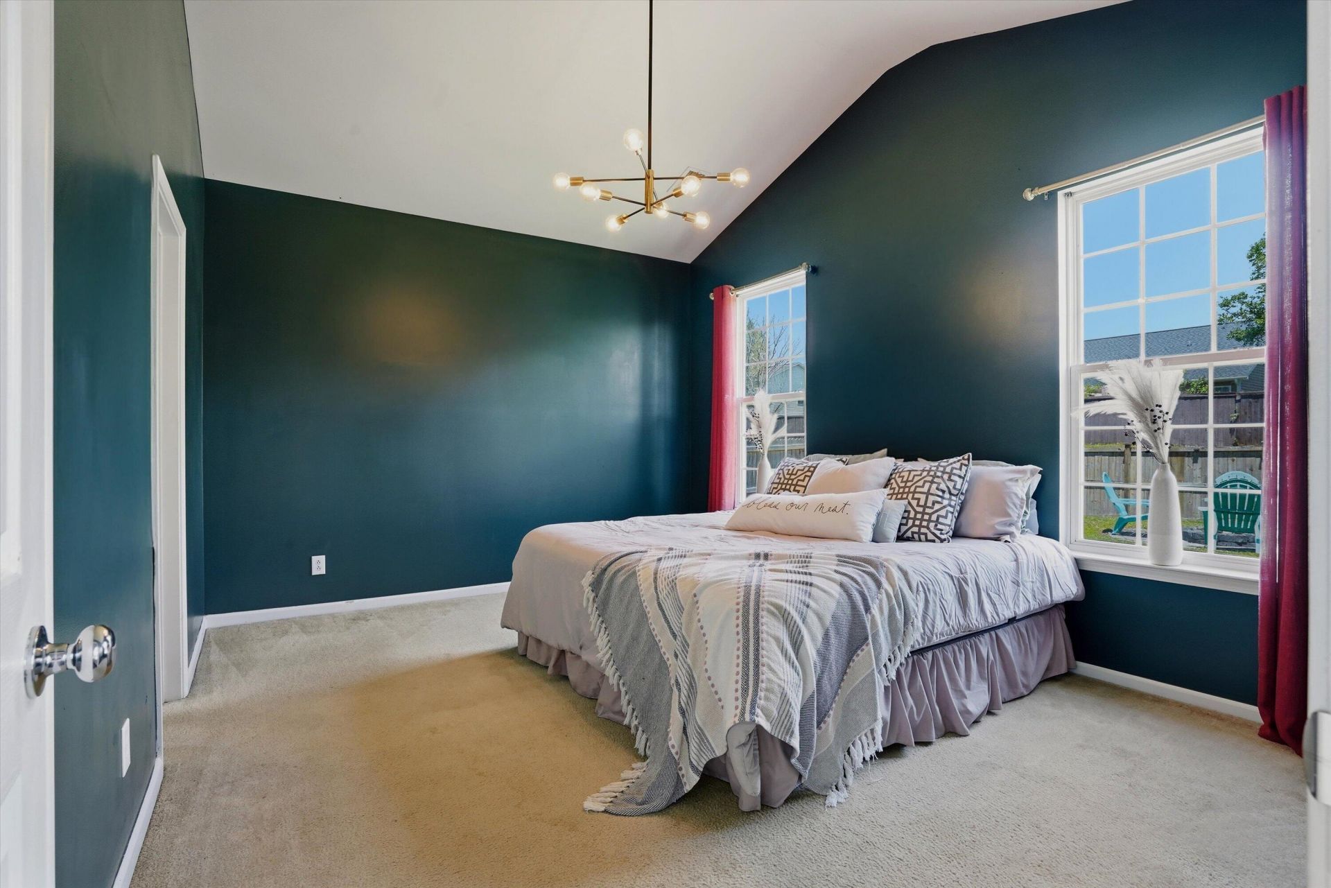 168 Gaslight Boulevard Photo 11