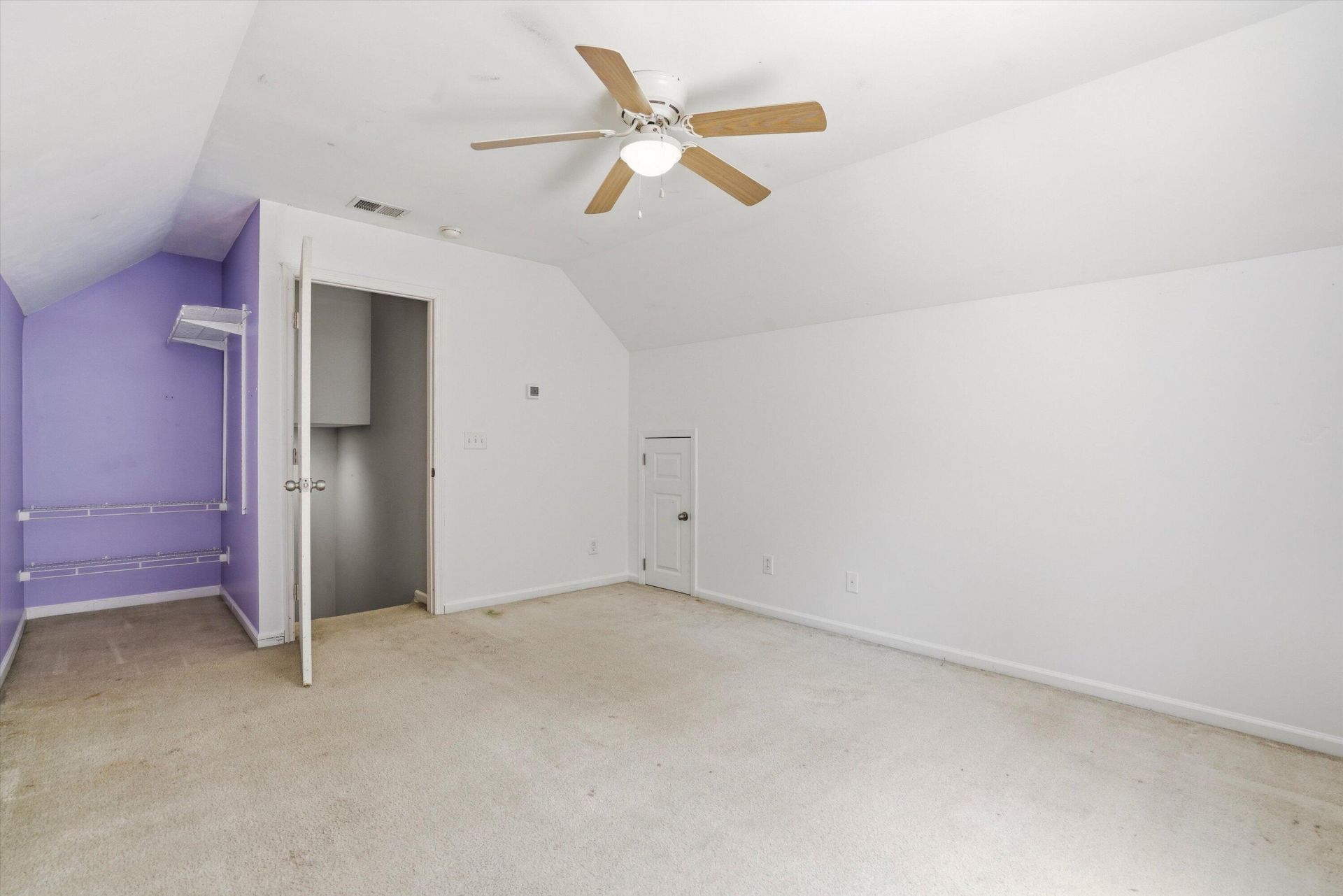 168 Gaslight Boulevard Photo 22