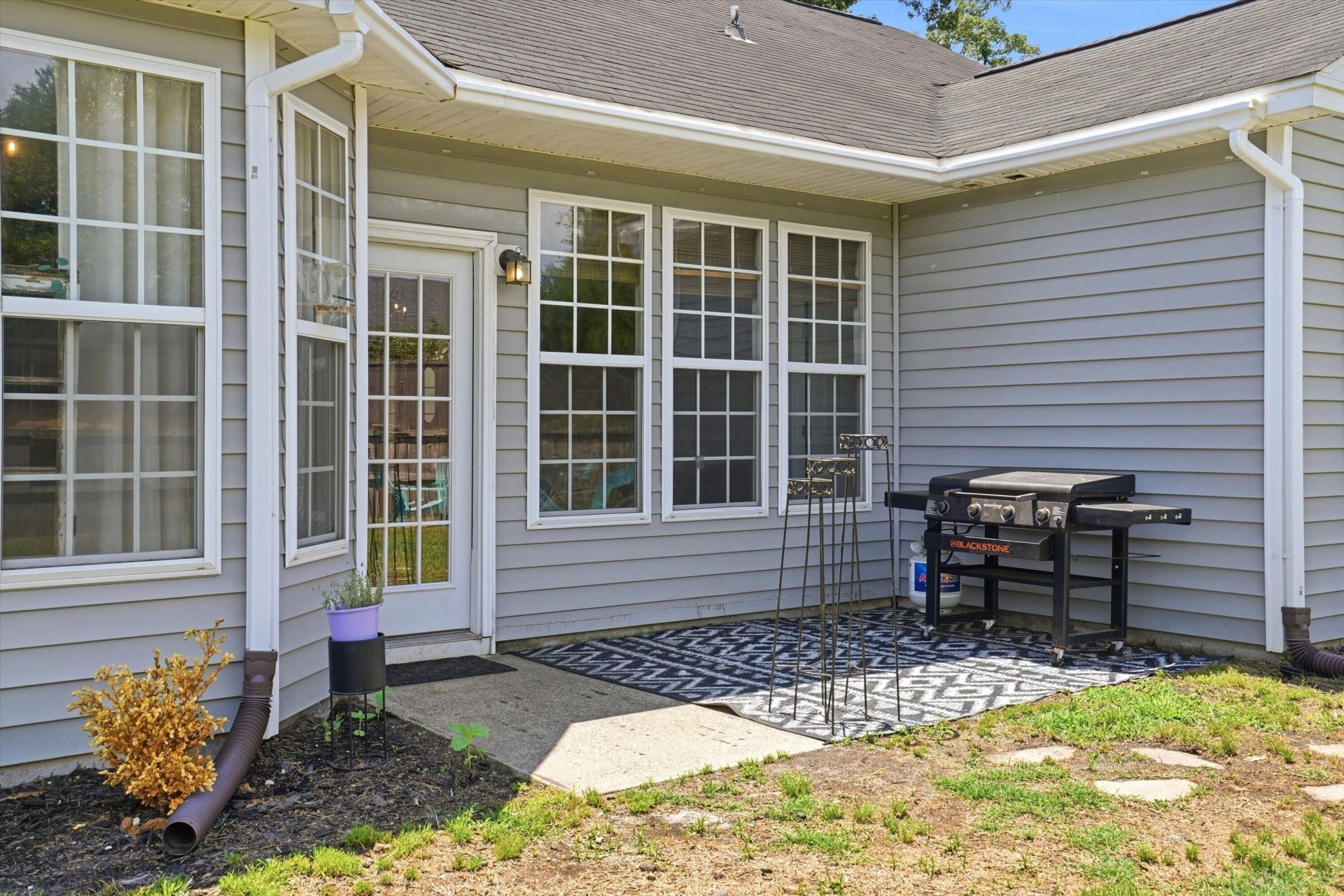 168 Gaslight Boulevard Photo 26