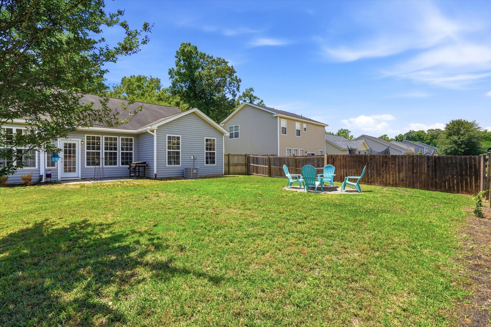 168 Gaslight Boulevard Photo 27