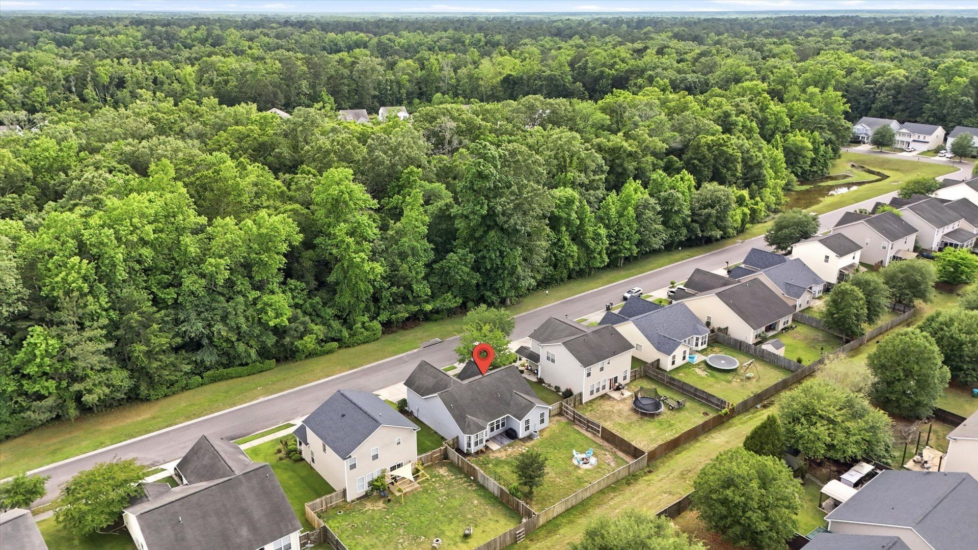 168 Gaslight Boulevard Photo 33