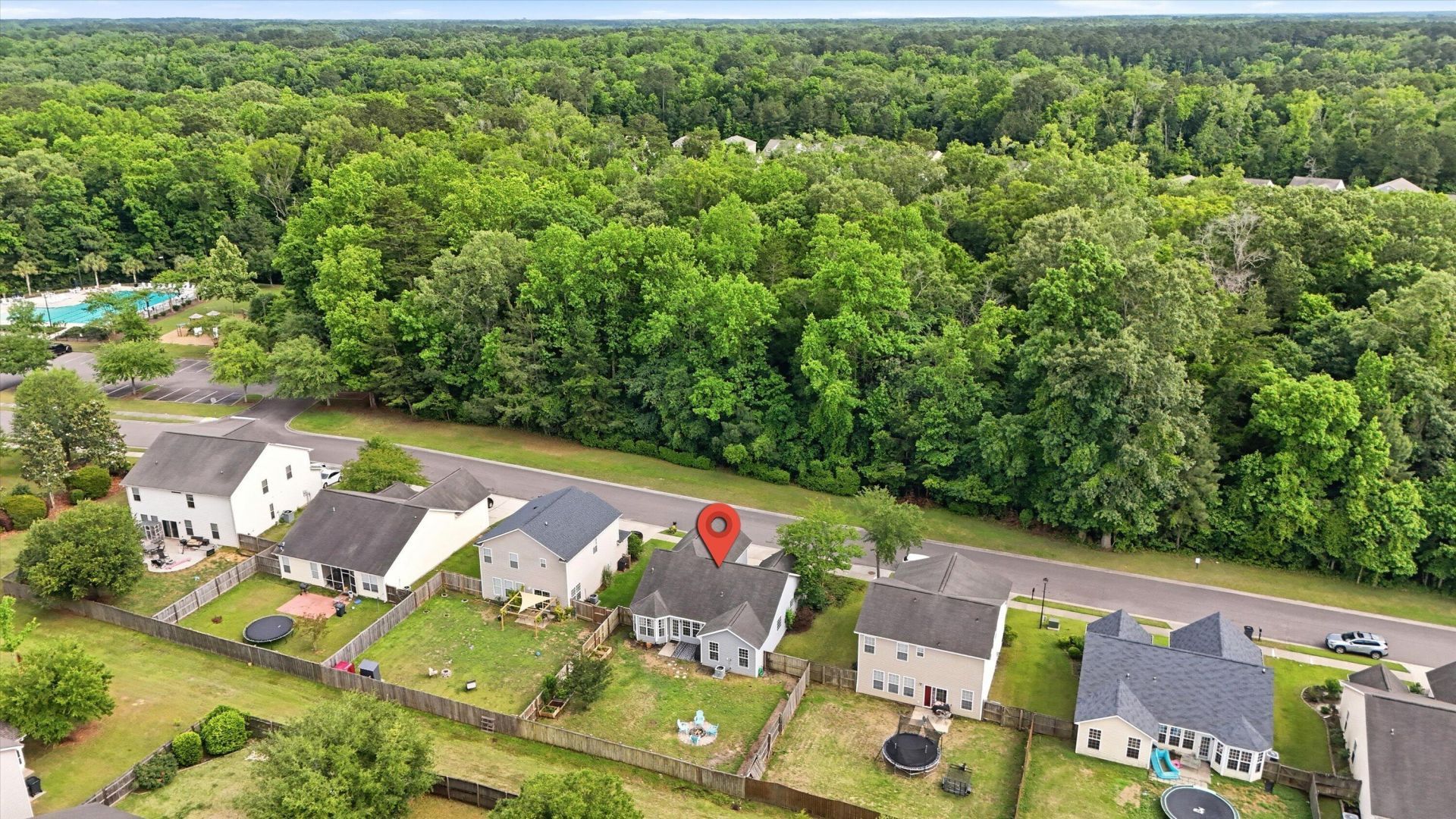 168 Gaslight Boulevard Photo 34