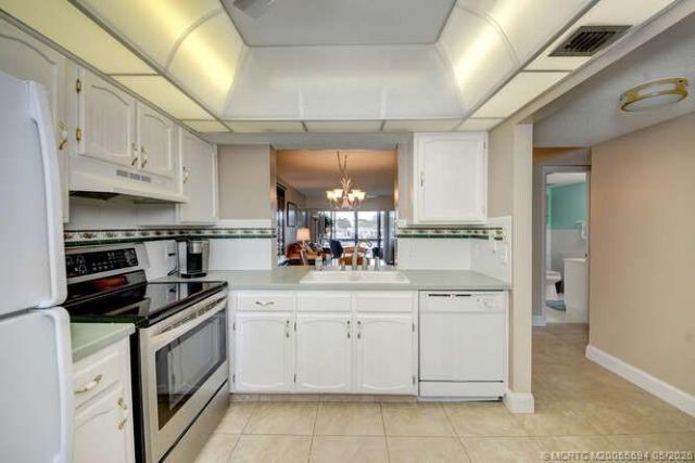 1950 SW Palm City Road, Unit 3-209, Stuart, FL 34994 Photo