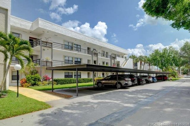 1950 SW Palm City Road, Unit 3-209, Stuart, FL 34994 Photo
