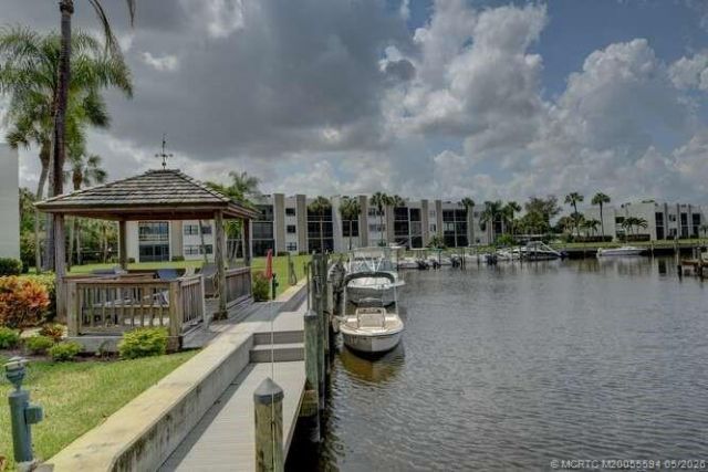 1950 SW Palm City Road, Unit 3-209, Stuart, FL 34994 Photo