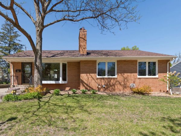 1783 Berkeley Avenue, Saint Paul, MN 55105