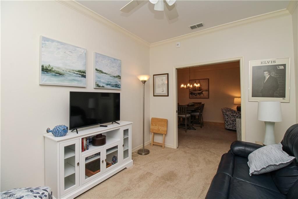 8217 Parkstone Pl, Unit 102, Naples, FL 34120 Photo