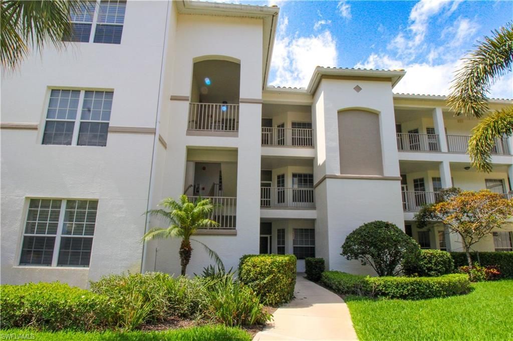 8217 Parkstone Pl, Unit 102, Naples, FL 34120 Photo
