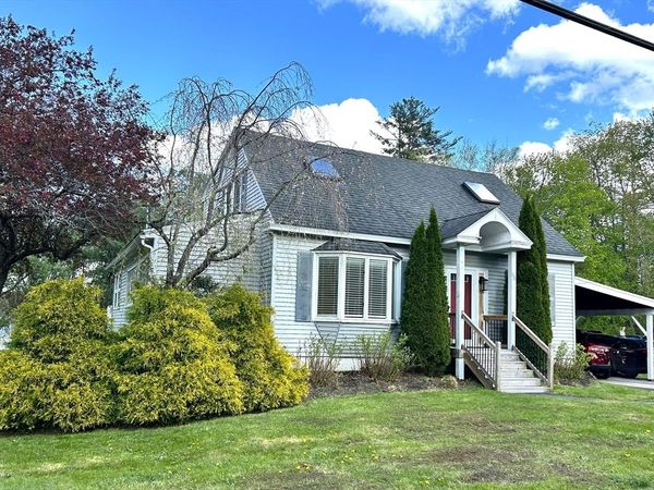 68 Ridge Ave, Pittsfield, MA 01201