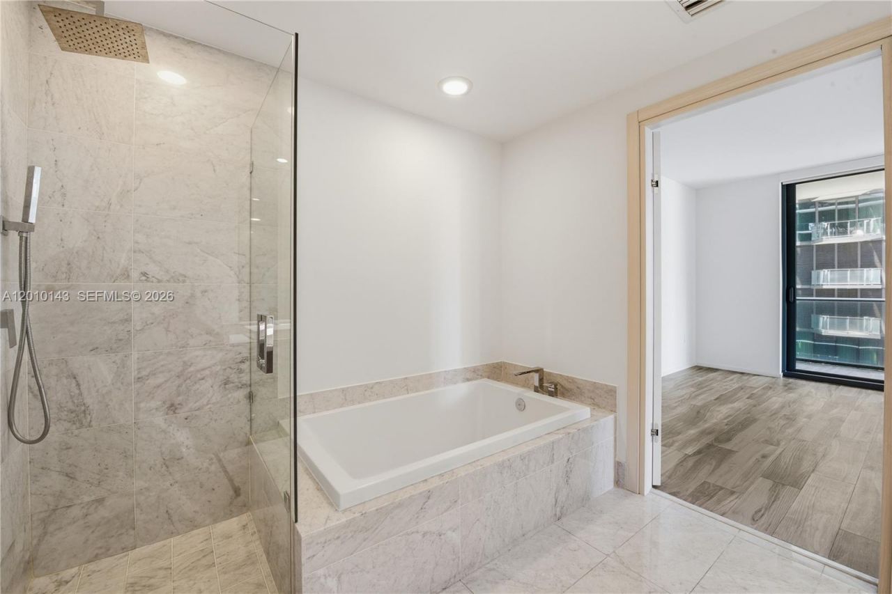 801 S Miami Ave, Unit 2505, Miami, FL 33130 Photo