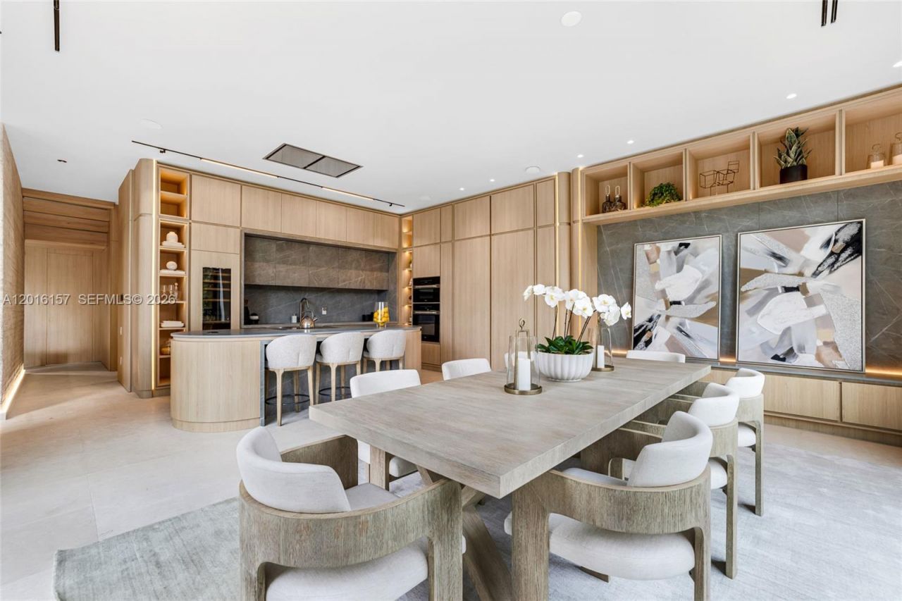 4550 N Jefferson Ave , Miami Beach, FL 33140 Photo