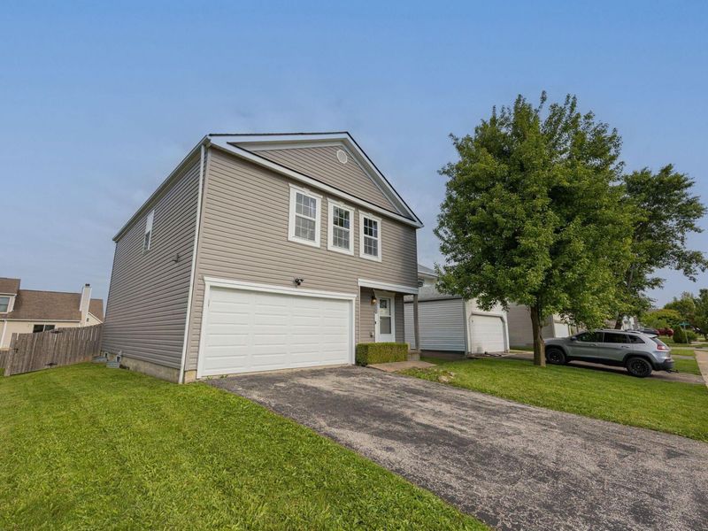 8580 Greylag Court, Blacklick, OH 43004 Photo 2