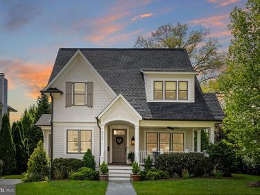 2012 N JEFFERSON STREET, ARLINGTON, VA 22205