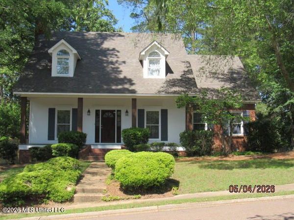 74 Moss Woods Drive, Madison, MS 39110
