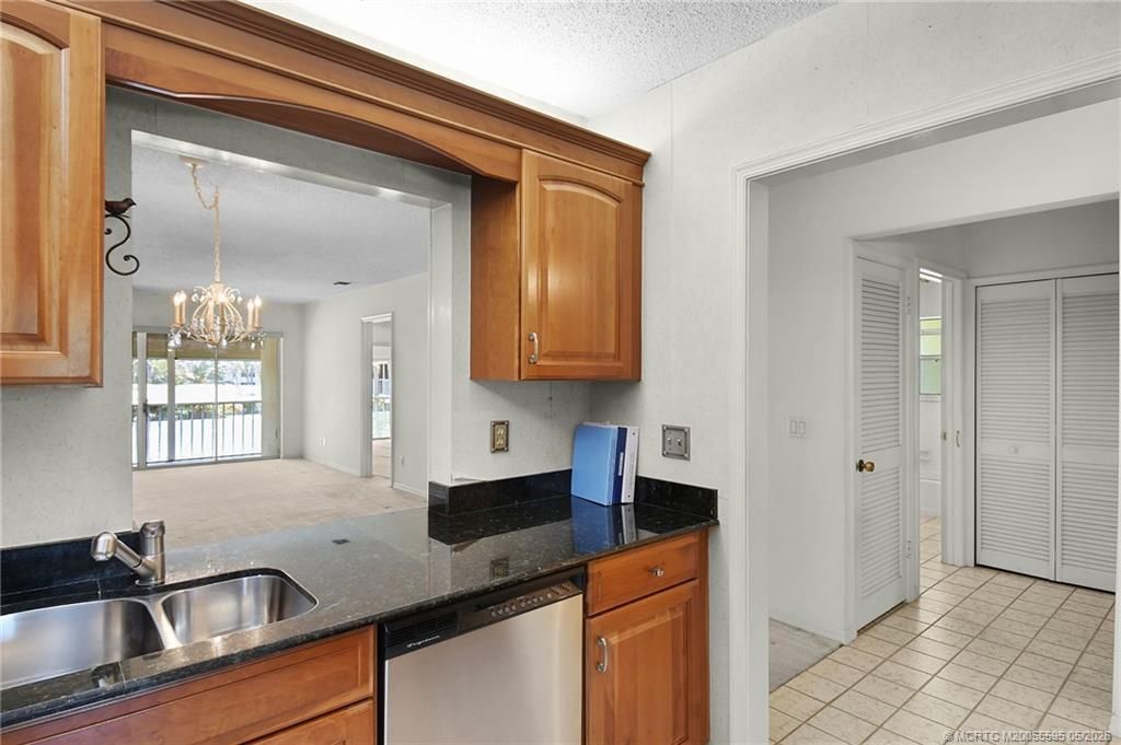 1600 SE Saint Lucie Boulevard, Unit 114, Stuart, FL 34996 Photo