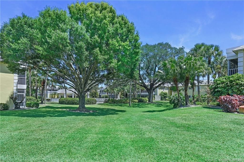 1600 SE Saint Lucie Boulevard, Unit 114, Stuart, FL 34996 Photo