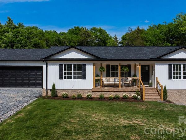 1602 Friendship Ledford Road, Winston Salem, NC 27107