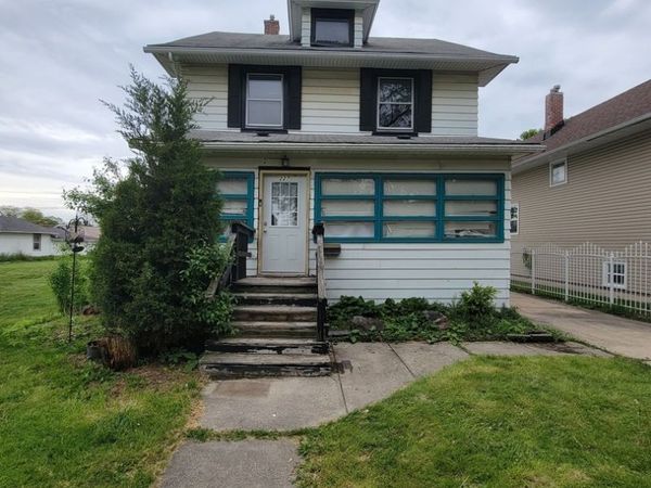 227 W 16th Place , Chicago Heights, IL 60411