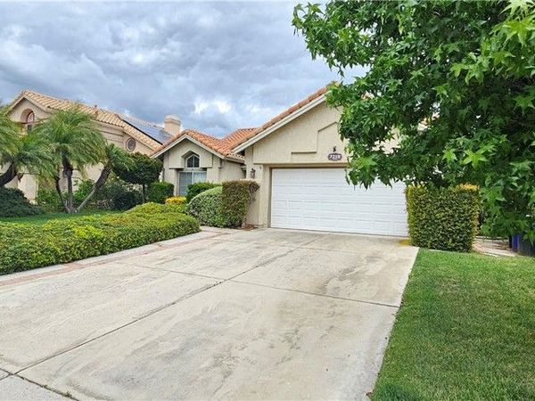 7219 Seville, Highland, CA 92346