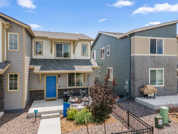 2379 Harlequin Place, Johnstown, CO 80534