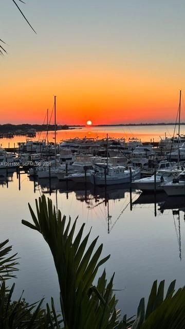 815 NW Flagler Ave, Unit 305, Stuart, FL 34994 Photo
