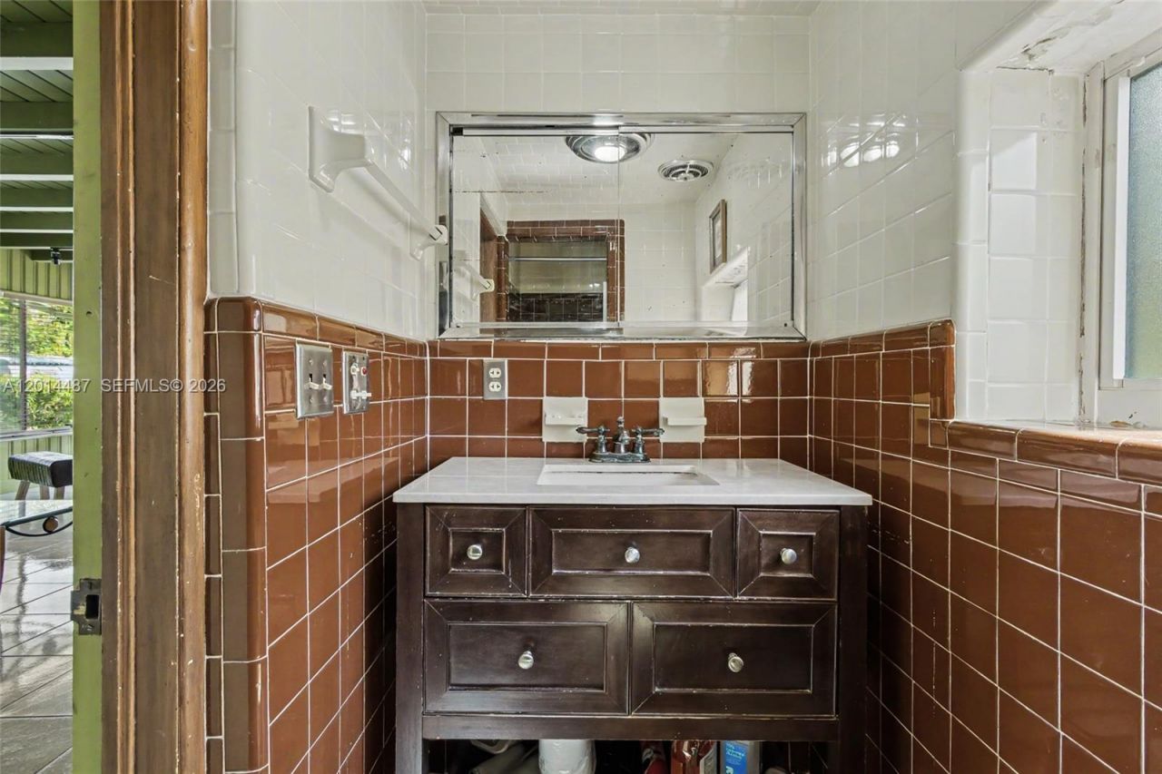 1540 Fletcher St , Hollywood, FL 33020 Photo