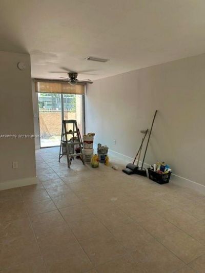 6166 SW 68th St, Unit 23, South Miami, FL 33143 Photo