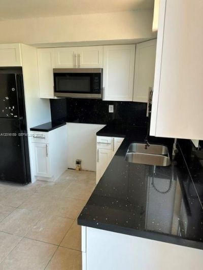6166 SW 68th St, Unit 23, South Miami, FL 33143 Photo