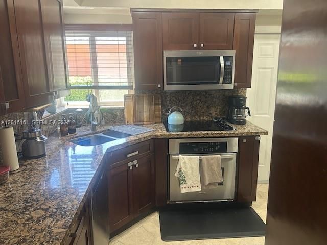 322 Fluvia Ave, Coral Gables, FL 33134 Photo
