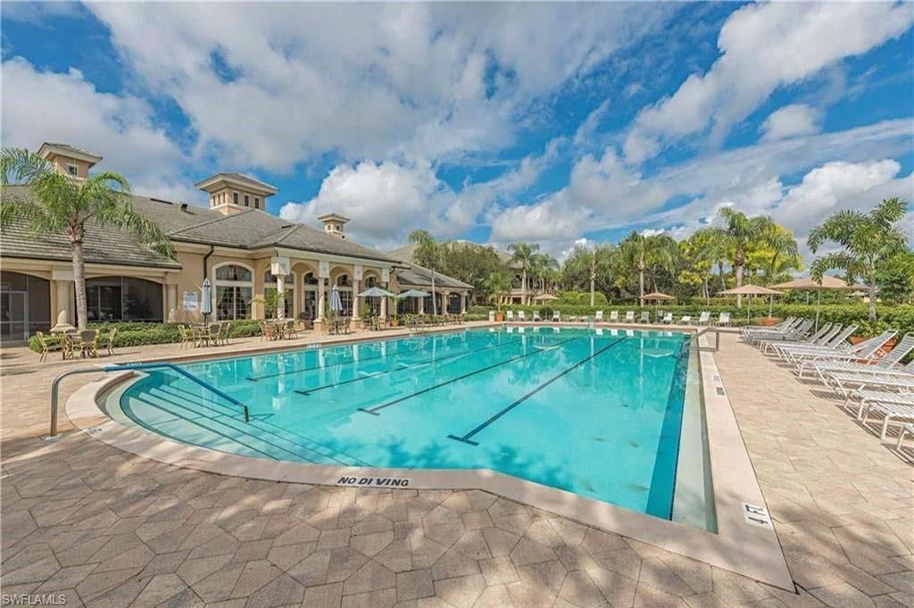 6017 Trophy Dr , Unit 601, Naples, FL 34110 Photo
