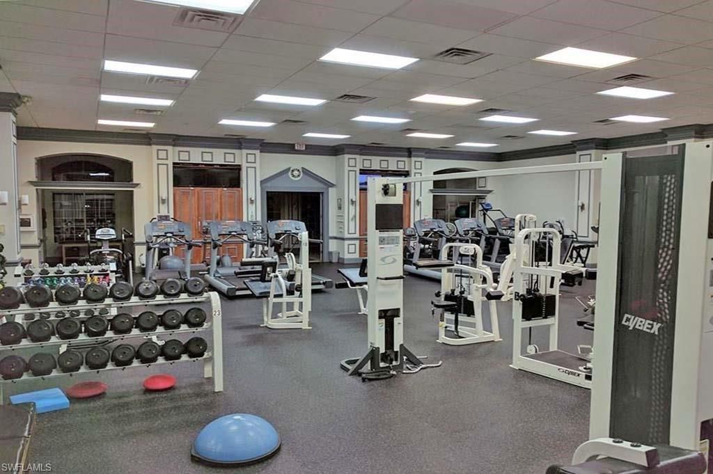 6017 Trophy Dr , Unit 601, Naples, FL 34110 Photo