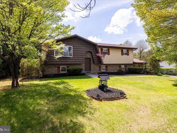1250 MINESITE ROAD, ALLENTOWN, PA 18103