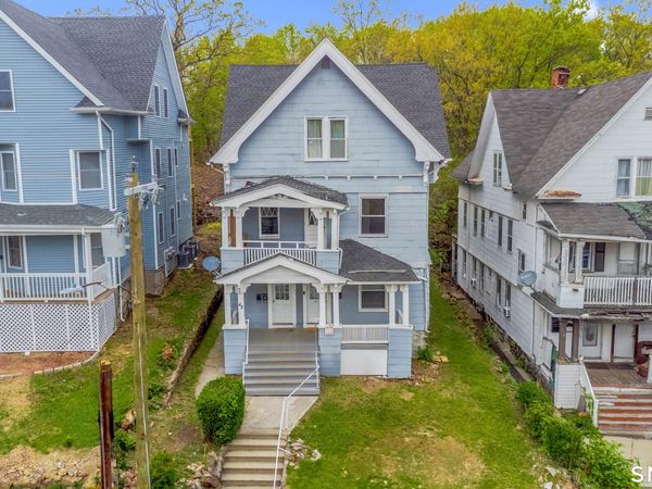46 Plaza , Waterbury, CT 06710