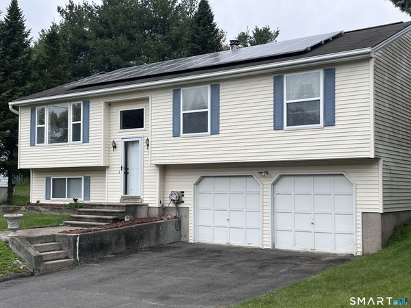 9 Brittany, Naugatuck, CT 06770