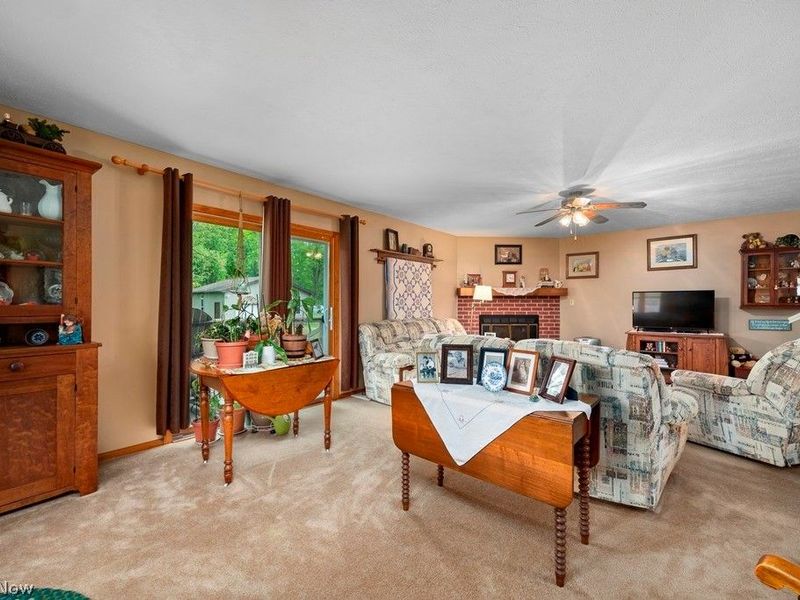 7611 Bronson Road, Olmsted Township, OH 44138 Photo 11