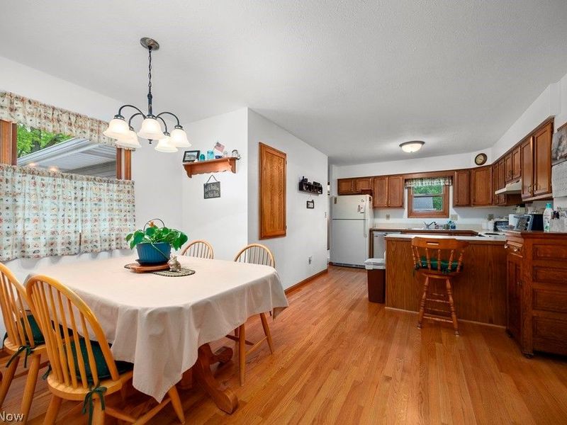 7611 Bronson Road, Olmsted Township, OH 44138 Photo 13