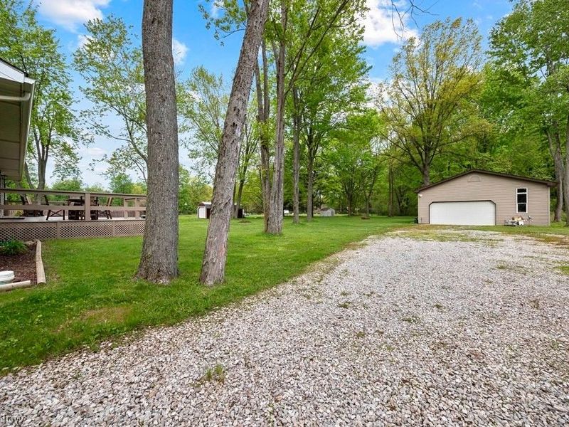 7611 Bronson Road, Olmsted Township, OH 44138 Photo 38