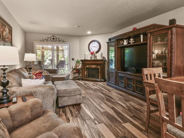150 The Bluffs 31-3, Branson, MO 65616
