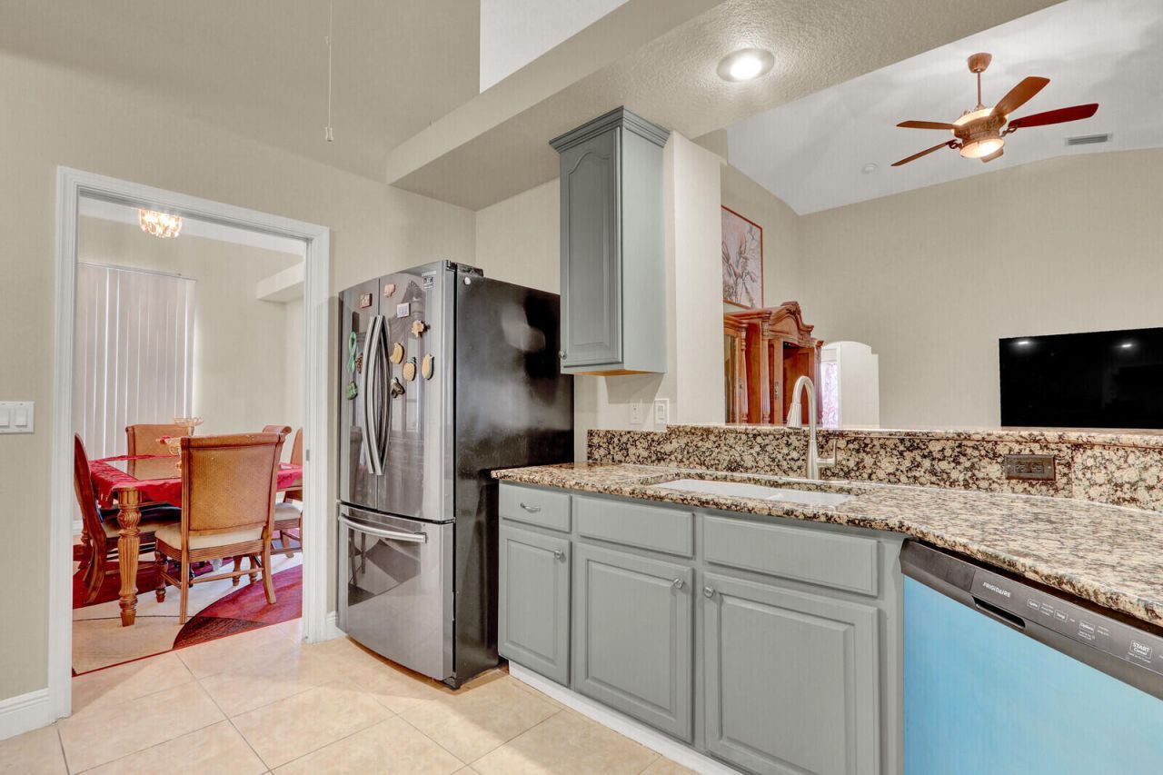 1701 SW Penrose Avenue, Port Saint Lucie, FL 34953 Photo
