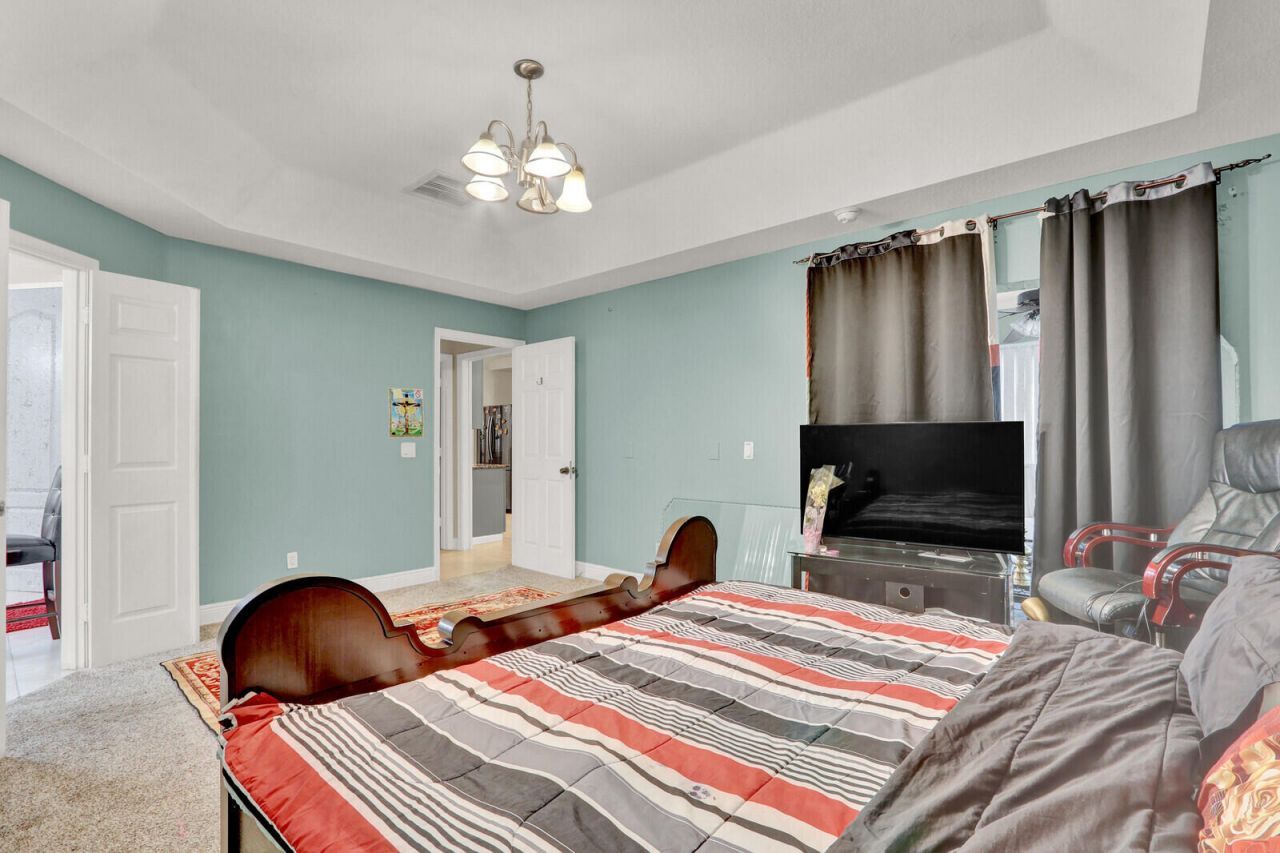 1701 SW Penrose Avenue, Port Saint Lucie, FL 34953 Photo