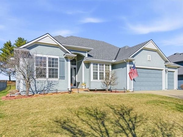 21936 W 175th Terrace, Olathe, KS 66062