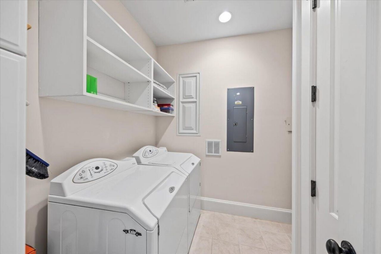 32 Prioleau Street Photo 37